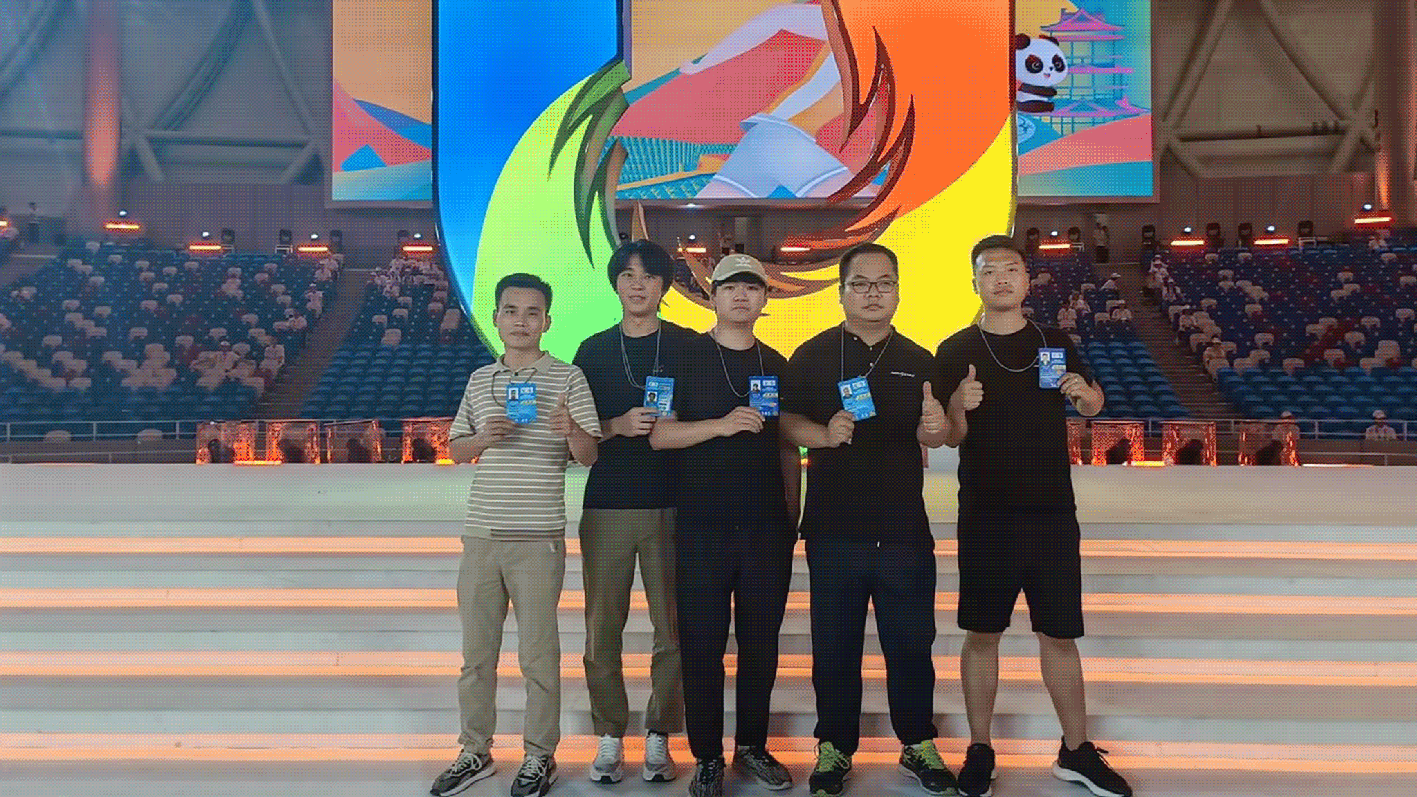 192f9518ec9ee54d1b3fcab636a2e21a